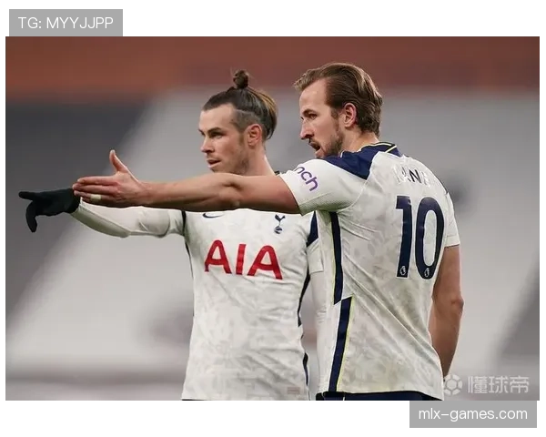 安东尼·罗宾逊英超赛季表现抢眼,助球队竞争力显著提升 安东尼·罗宾逊英超赛季表现抢眼,助球队竞争力显著提升