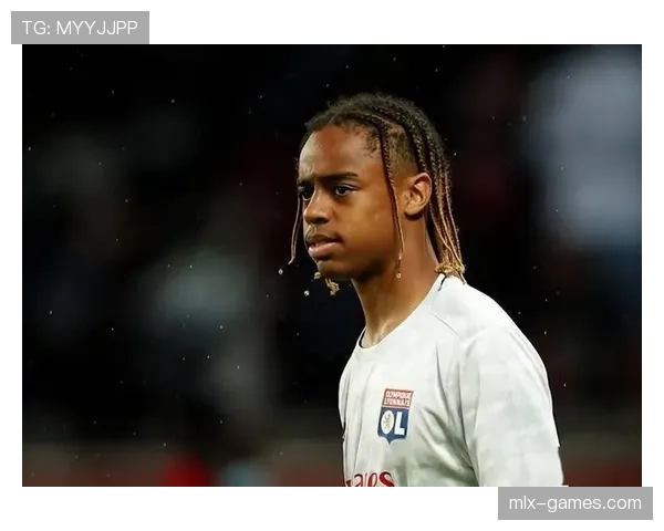 巴尔科拉与穆西亚拉技术特点及进攻参与度对比分析 巴尔科拉与穆西亚拉技术特点及进攻参与度对比分析