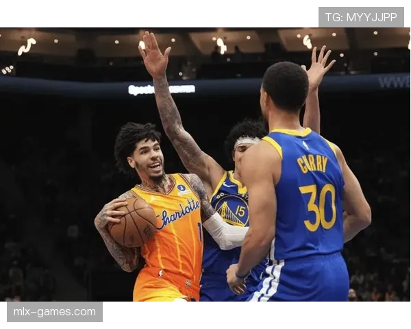 拉梅洛与库里对比挡拆分球制造空位结构不同