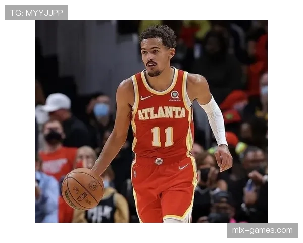 特雷·杨场下穿拖鞋逛超市，这松弛感是真不拿自己当顶薪球星啊